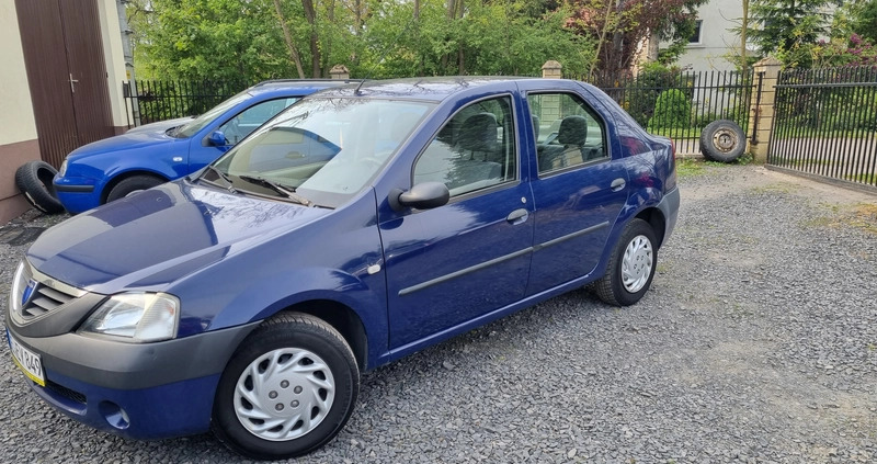 Dacia Logan cena 6300 przebieg: 136700, rok produkcji 2006 z Zelów małe 191